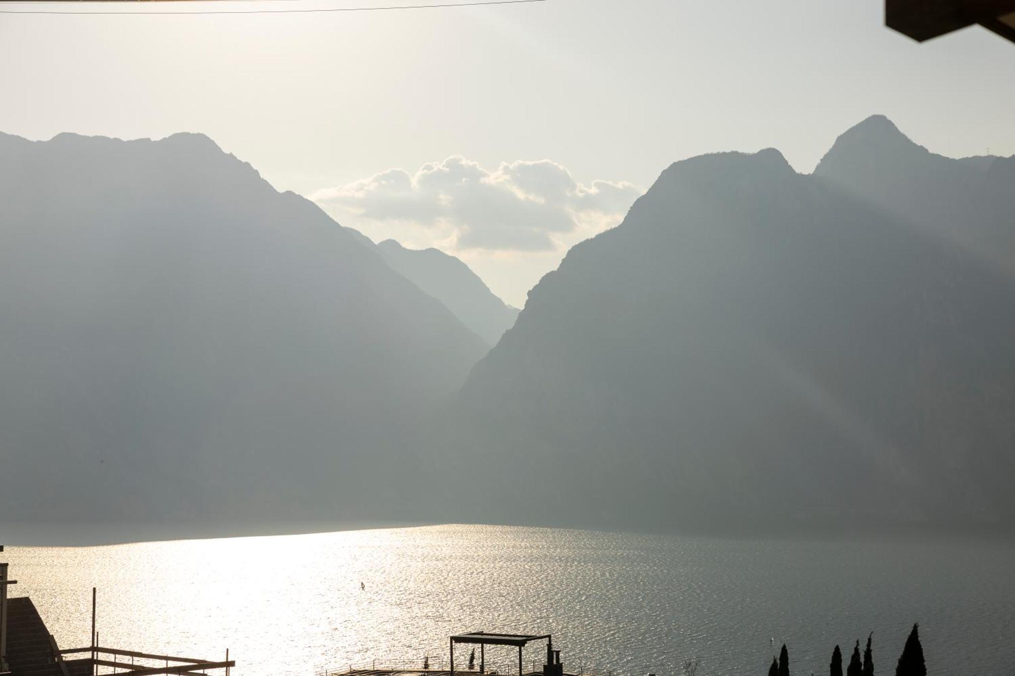 SeeLE Garda Hotel Torbole Sul Garda Exterior foto